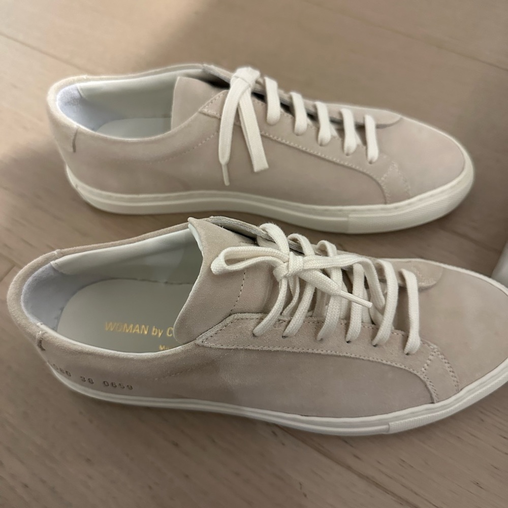 NEW common projects - suede/nude women size 8